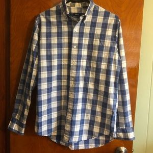 IZOD Men's Long Sleeve Shirt